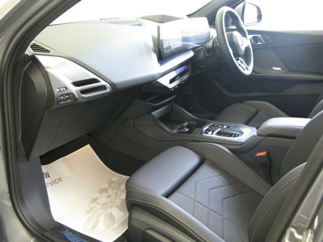 120 Sport Sports Hatch