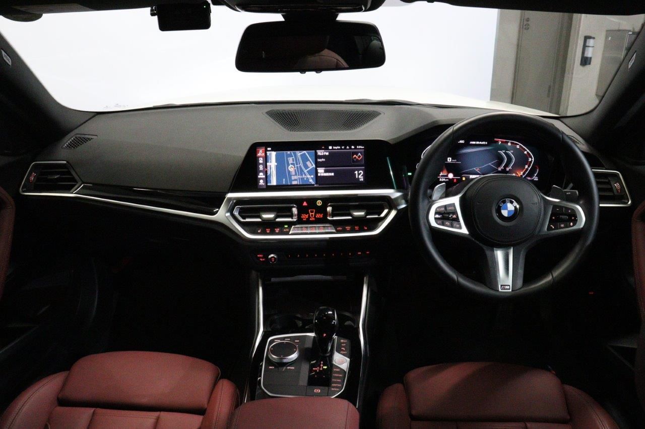 M240i xDrive Coupé RHD