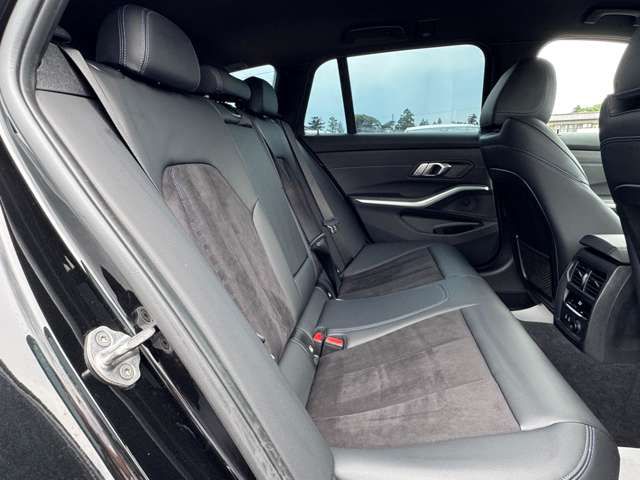 G21 320d xDrive Touring RHD