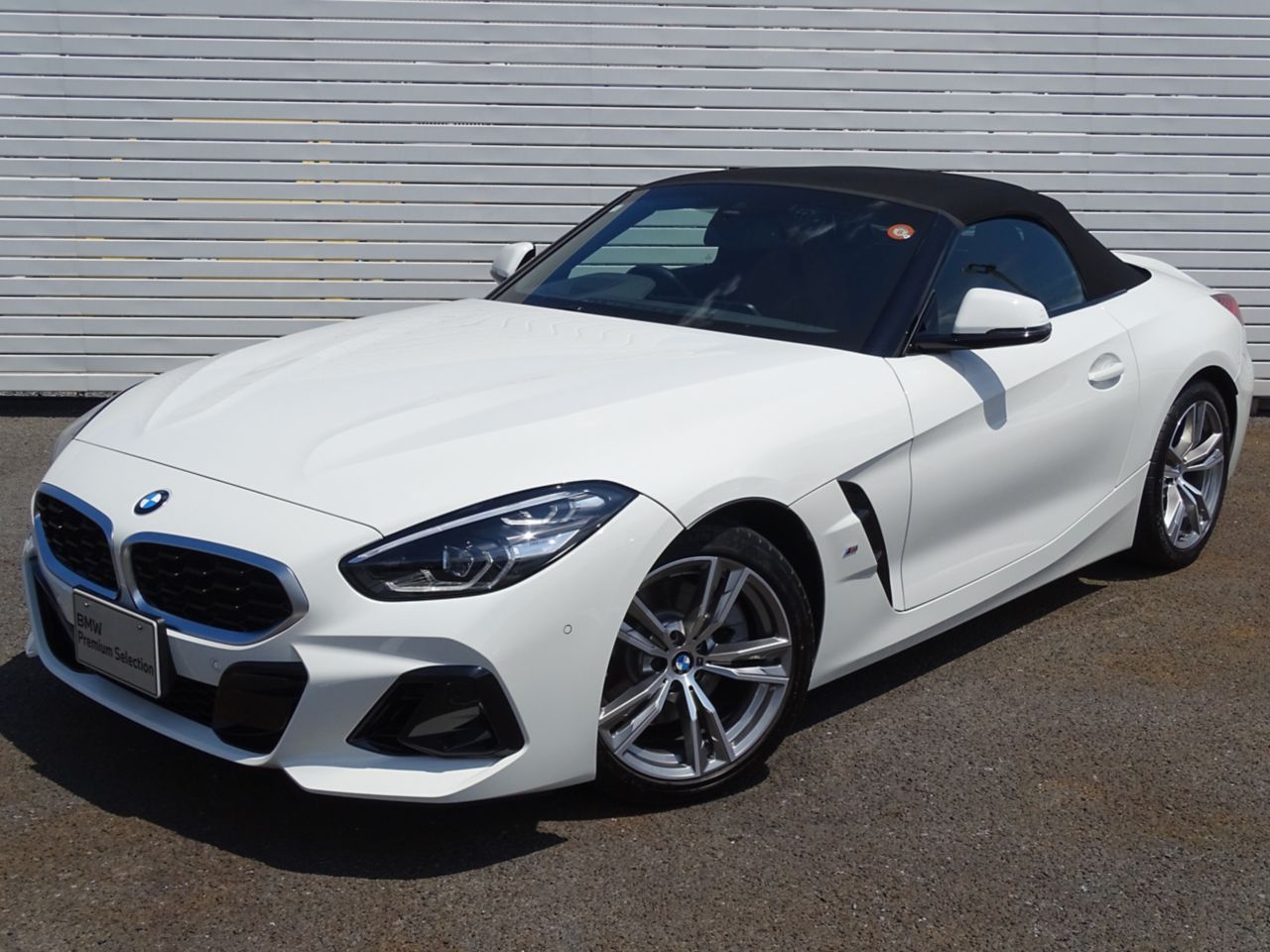 G29 z4 sDrive20i RHD