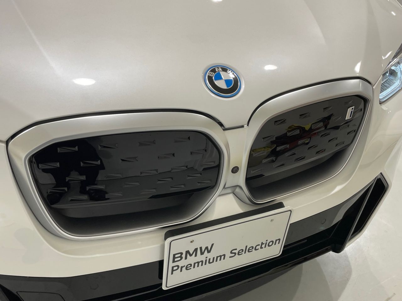 G08 iX3 BEV RHD