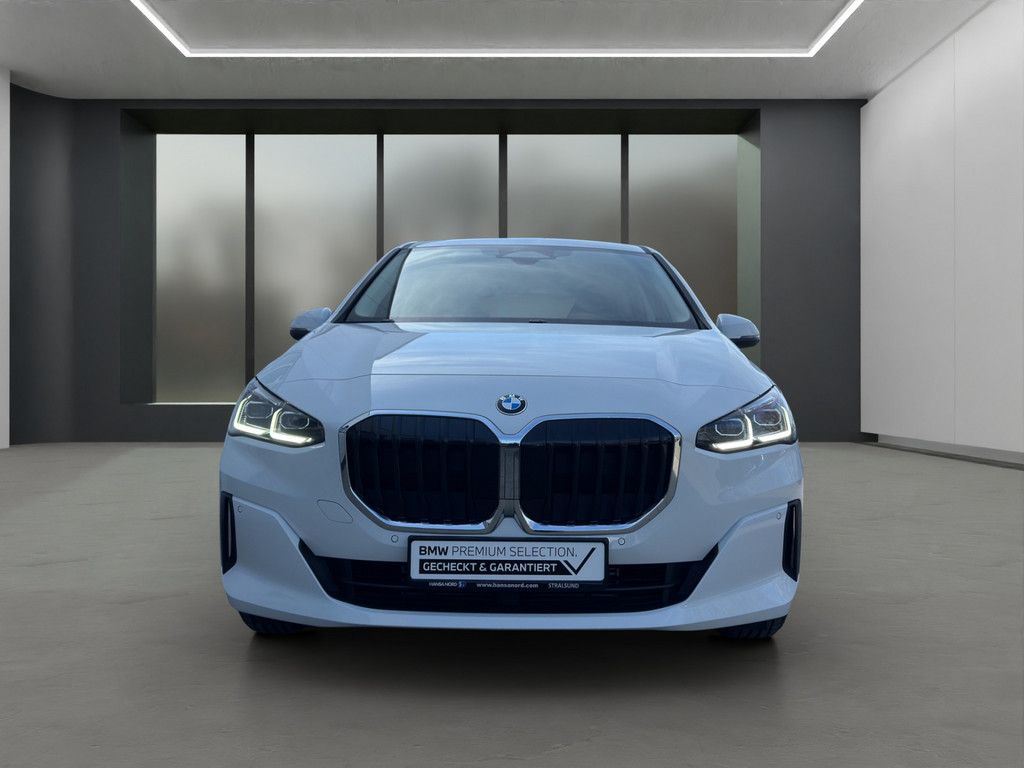 BMW 216