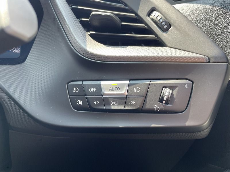 F40 118d Sports Hatch 5-door B47 2.0d