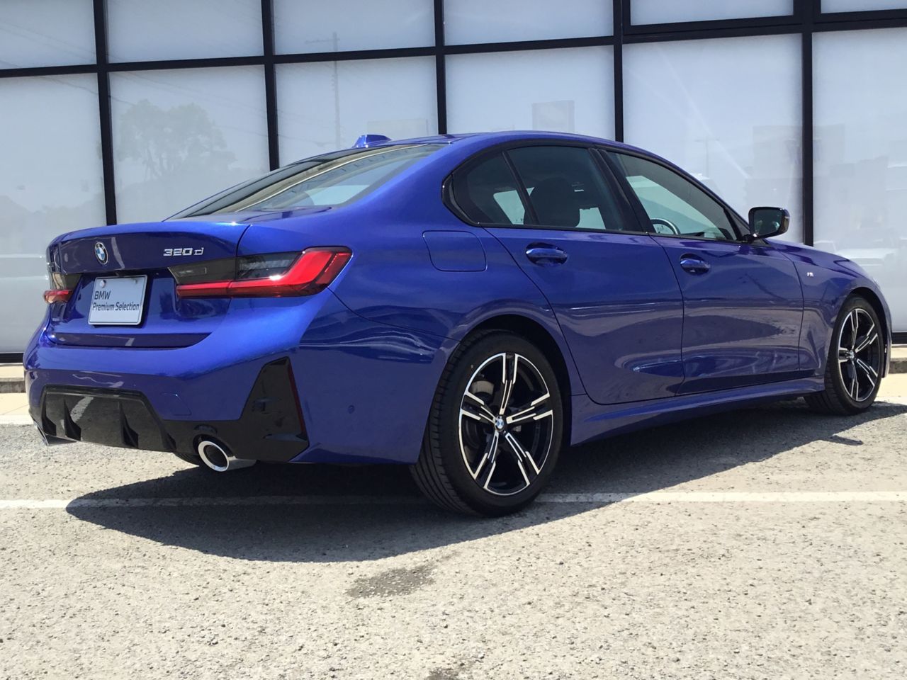 320d xDrive Berline RHD