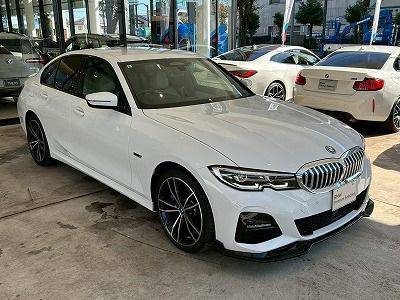 G20 330e Saloon RHD MX