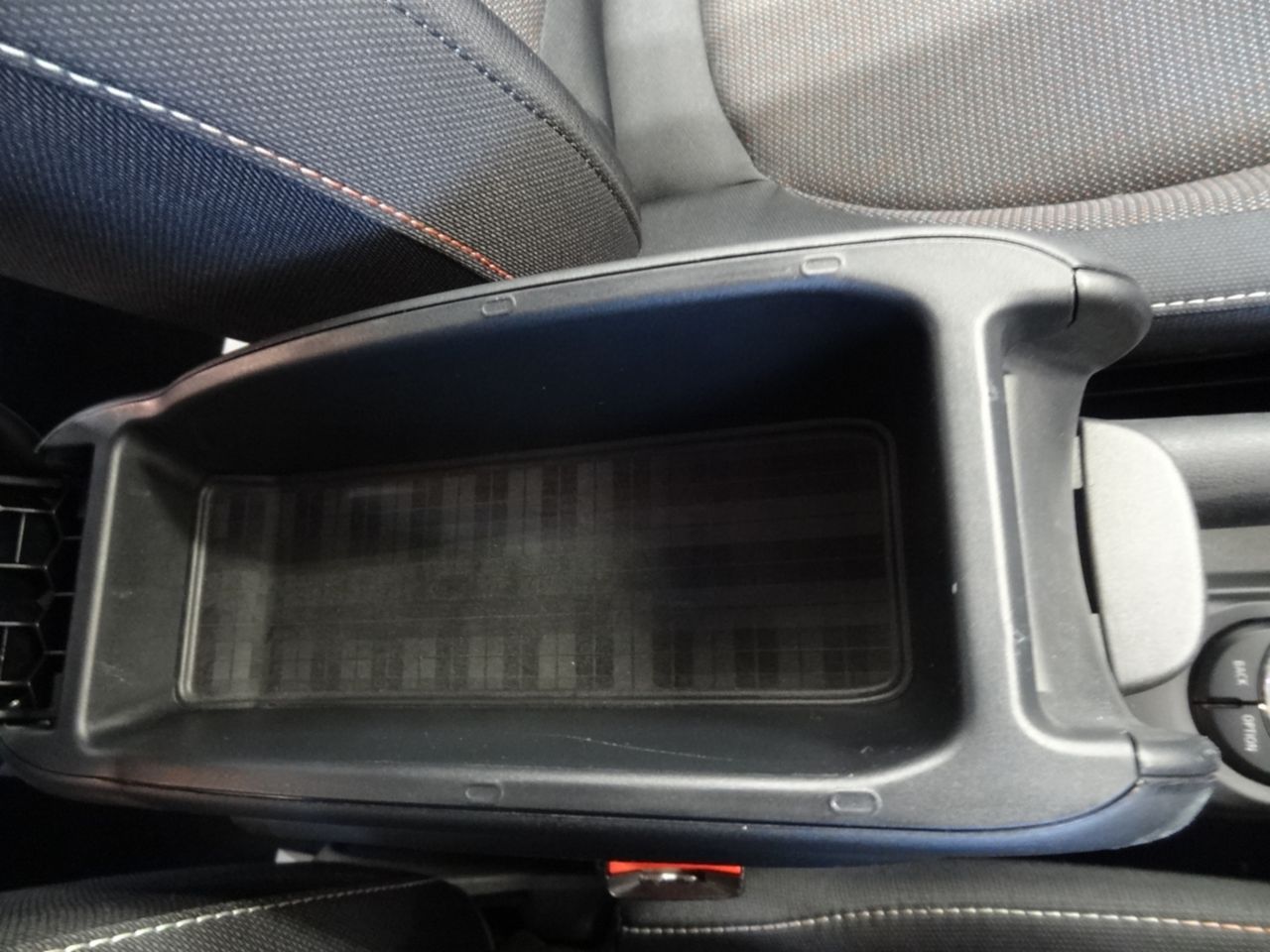 F55 MINI Cooper 5-Door Hatch LCI