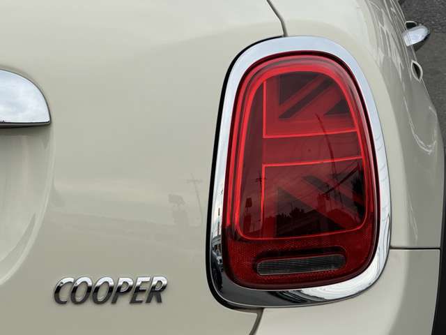 F55 MINI Cooper 5-Door Hatch LCI