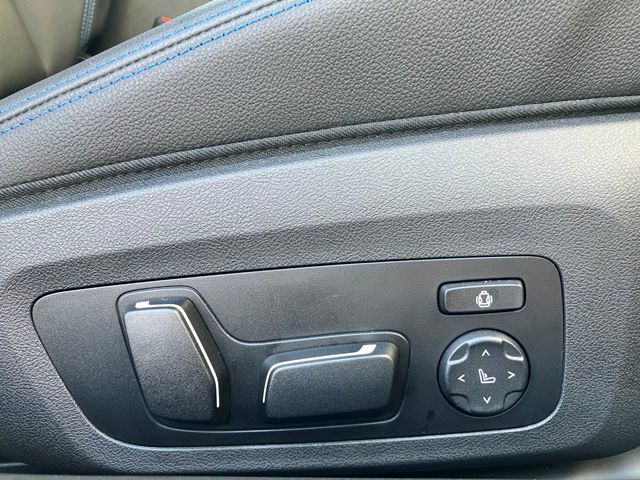 G42 220i Coupe