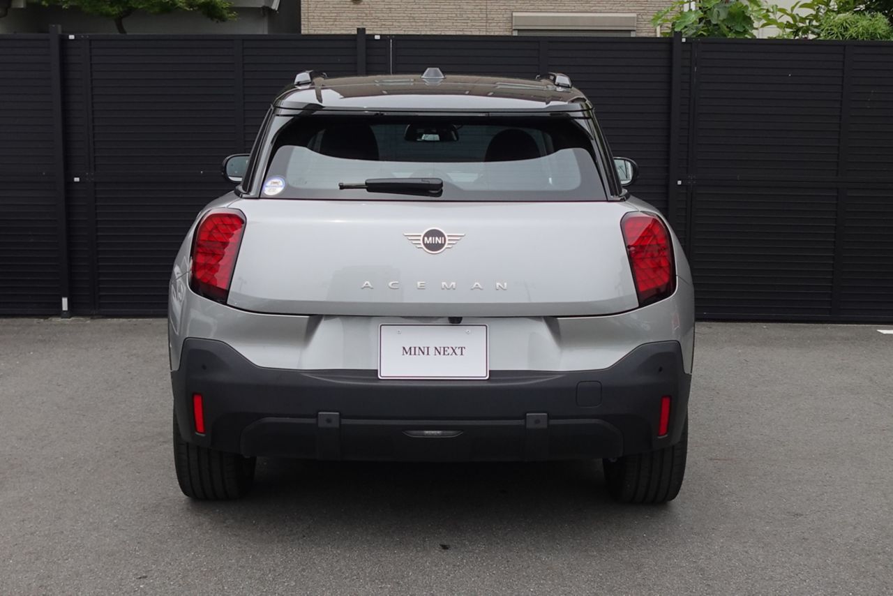 J05 MINI Aceman E