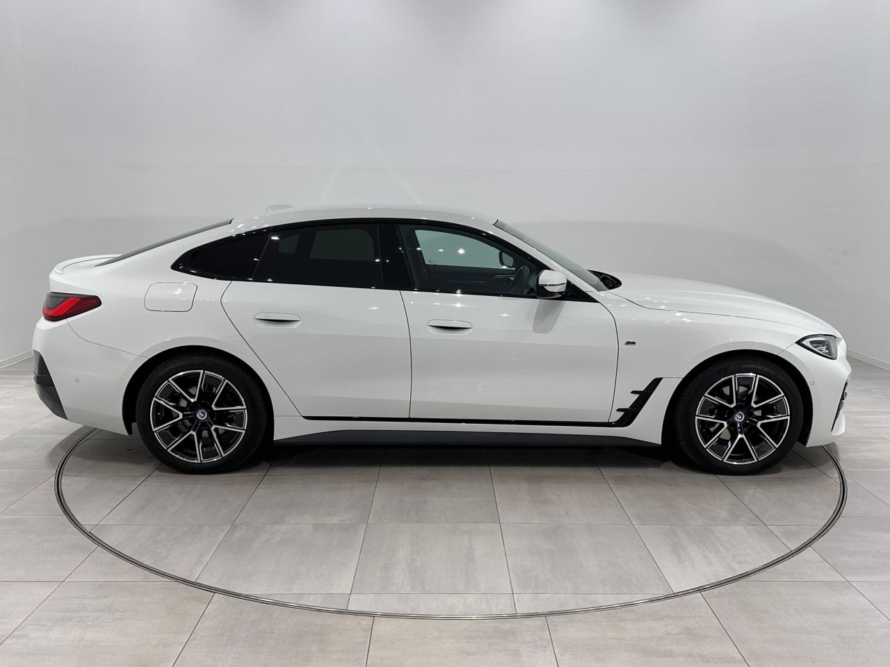 G26 420d xDrive Gran Coupe RHD