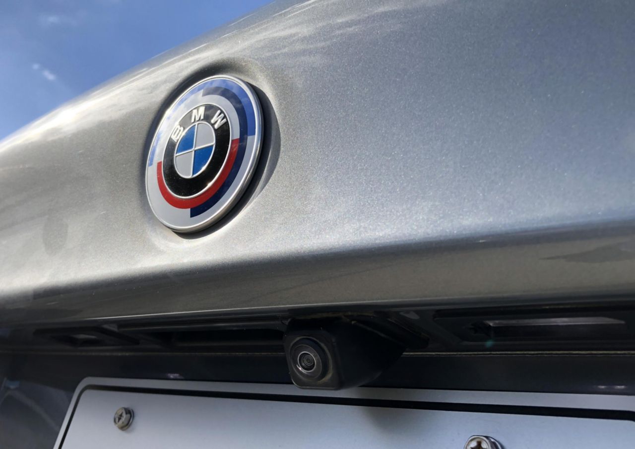 520d xDrive Sedan RHD