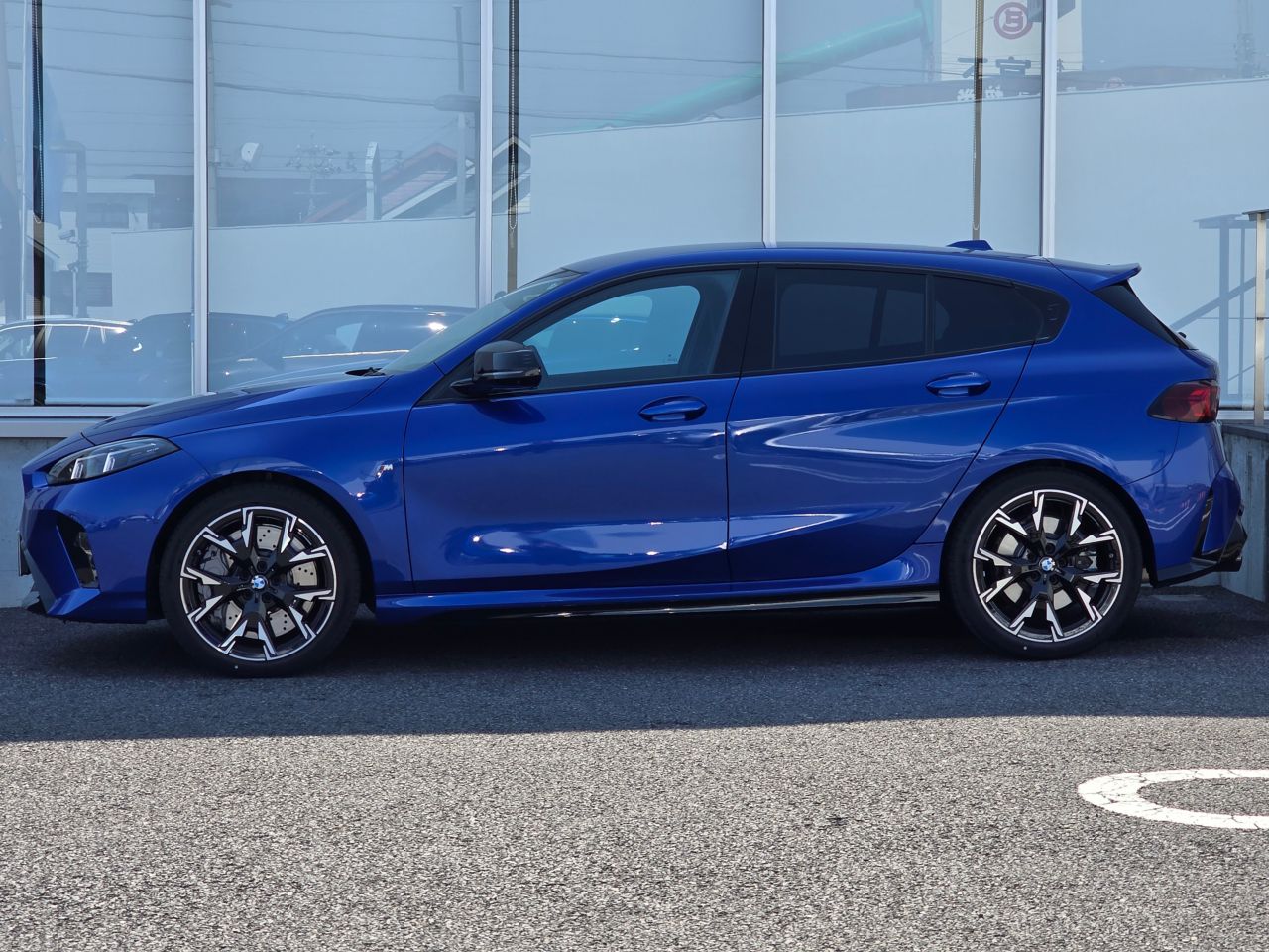 M135 xDrive Sports Hatch