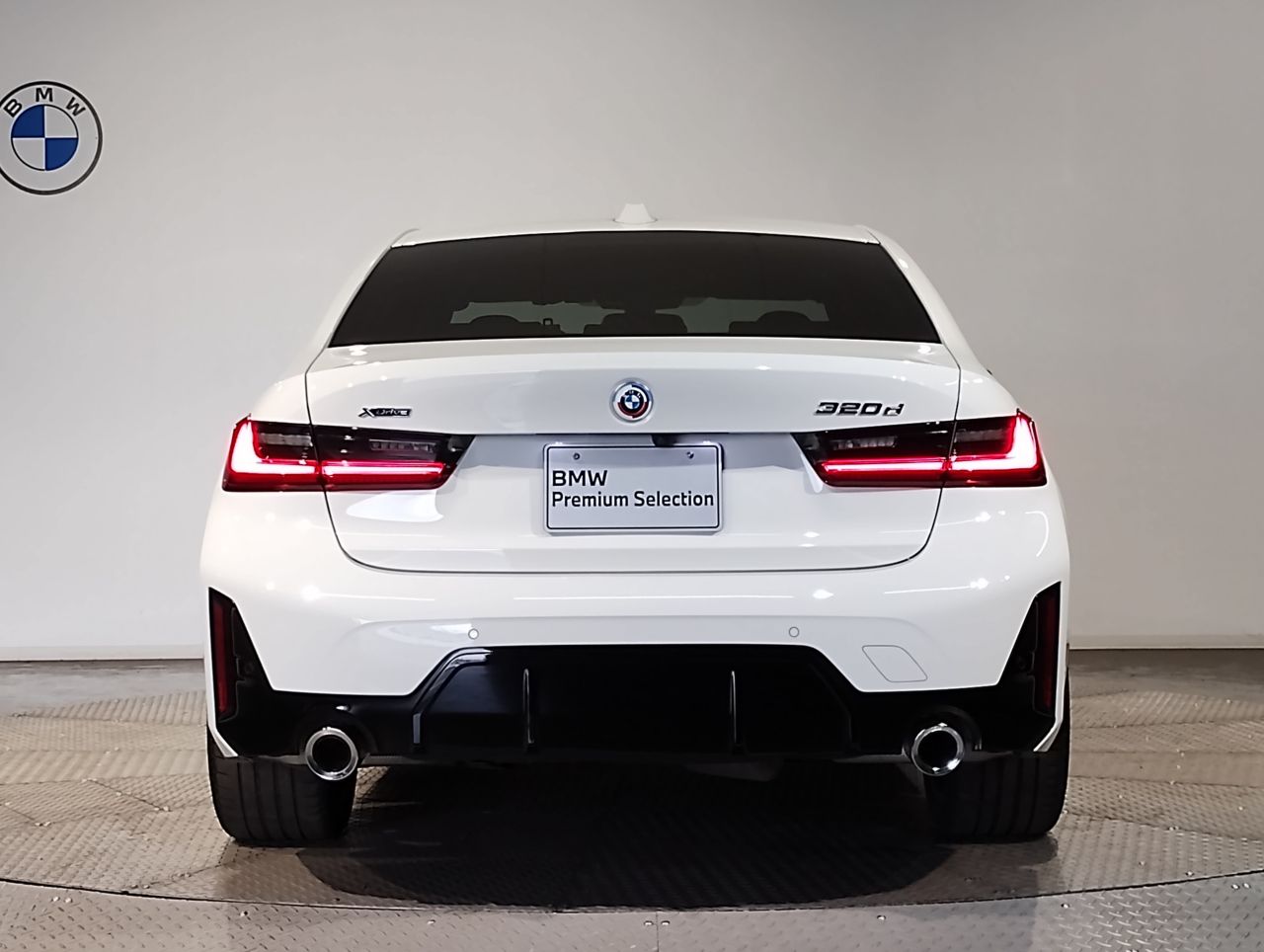 320d xDrive Berline RHD