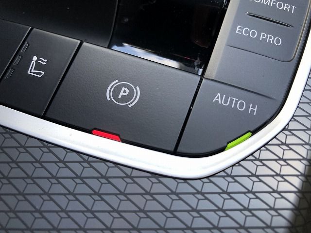 G23 420i Convertible RHD