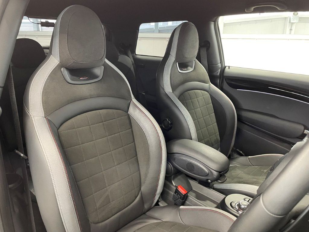 MINI JCW 3 Dr
