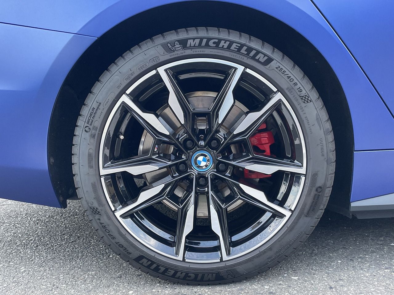 G26 i4 M50 RHD