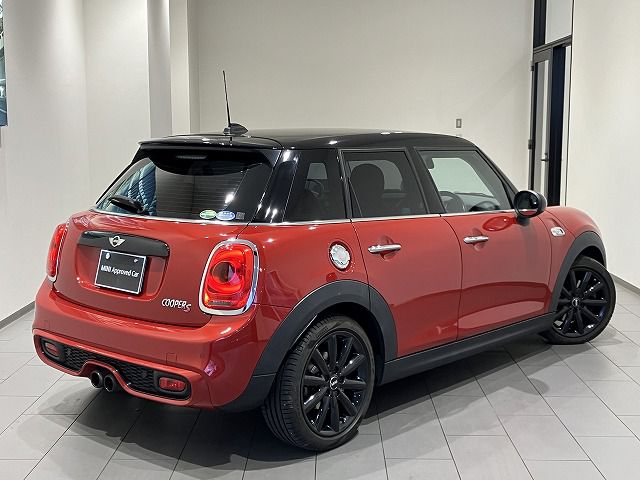 F55 COOPER S