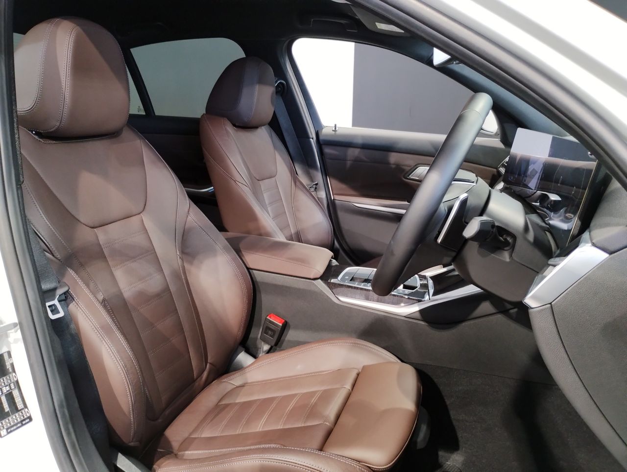 G20 320i Saloon LCI RHD MX