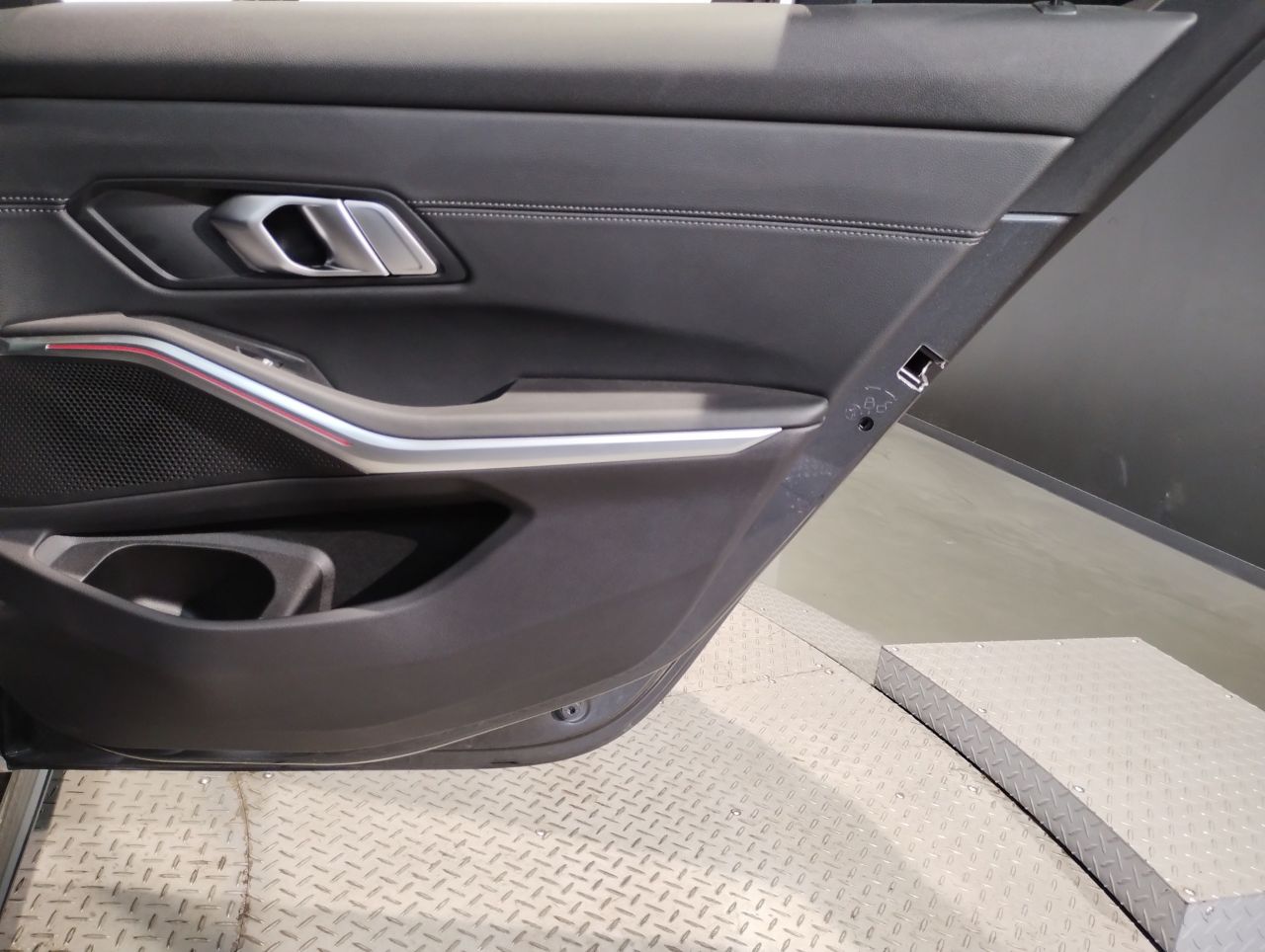 G20 320i Saloon RHD MX