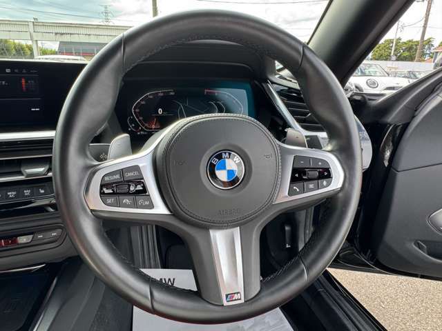 G29 z4 sDrive20i RHD