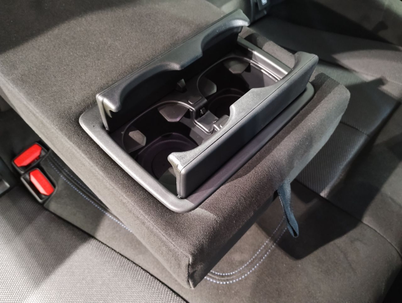 G20 320i Saloon LCI RHD MX