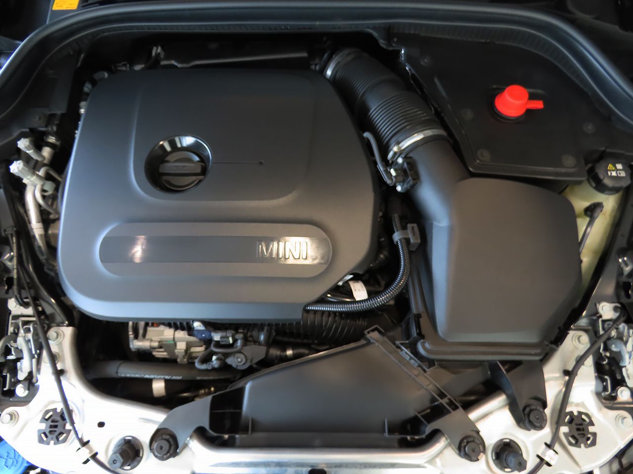 F66 MINI Cooper C 3Dr