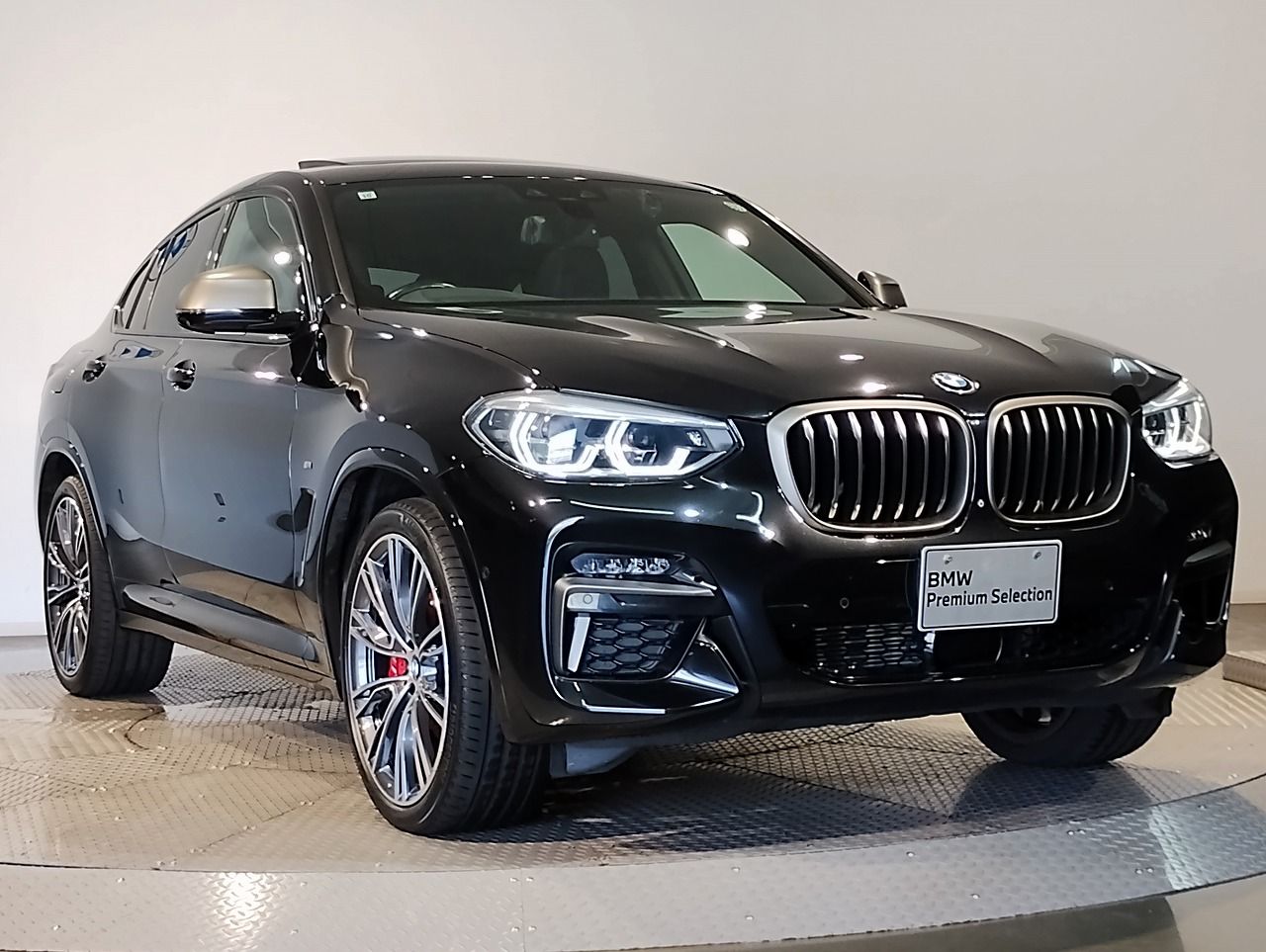 X4 M40i RHD