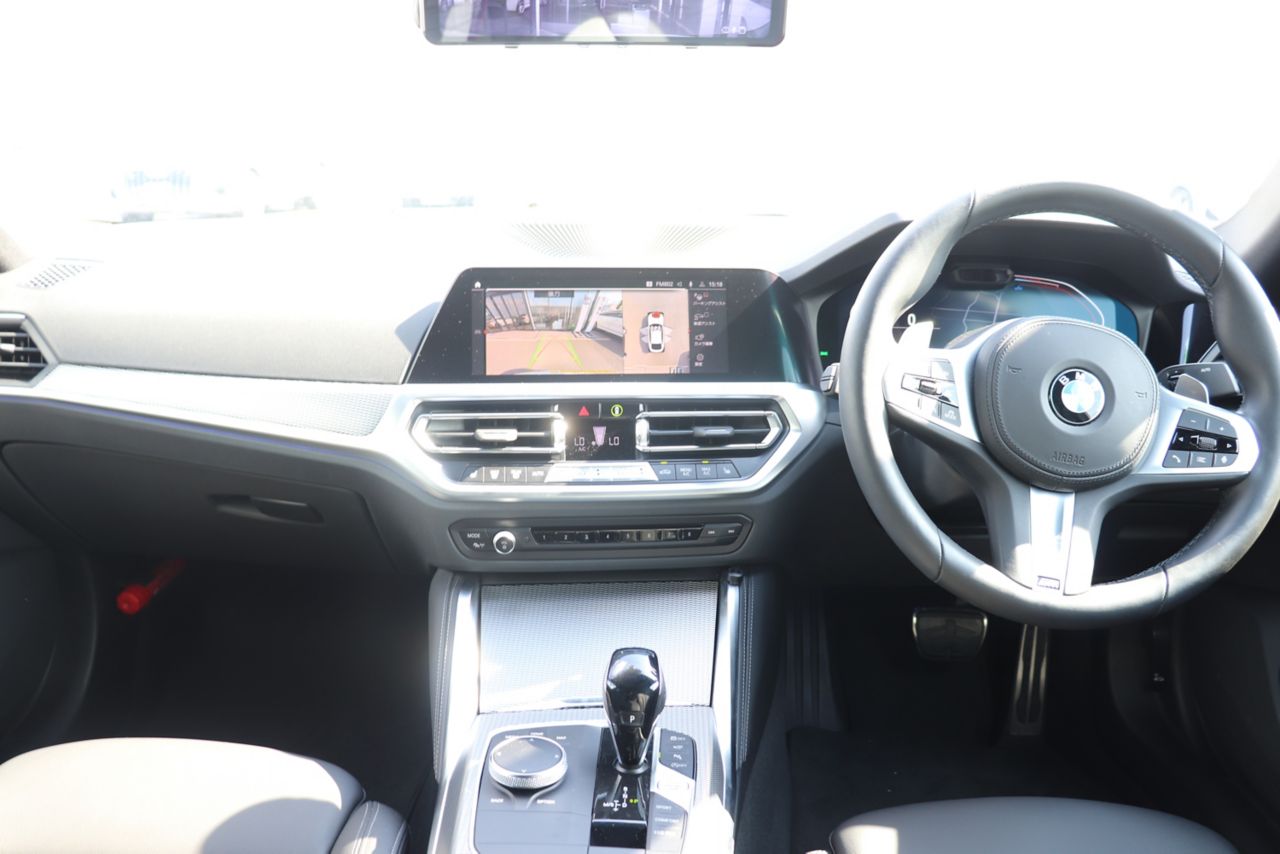G26 420d xDrive Gran Coupe RHD