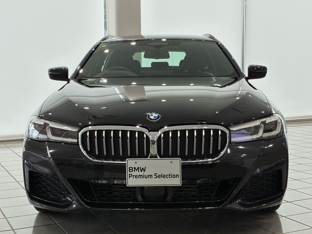 520d xDrive Touring RHD