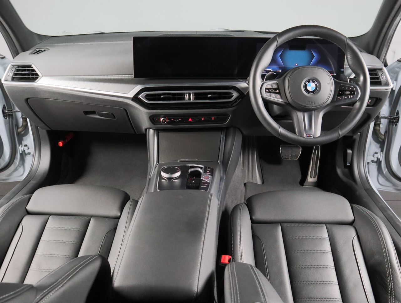 G21 M340i xDrive Touring LCI RHD