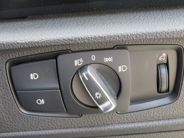 118D 5DOOR RHD