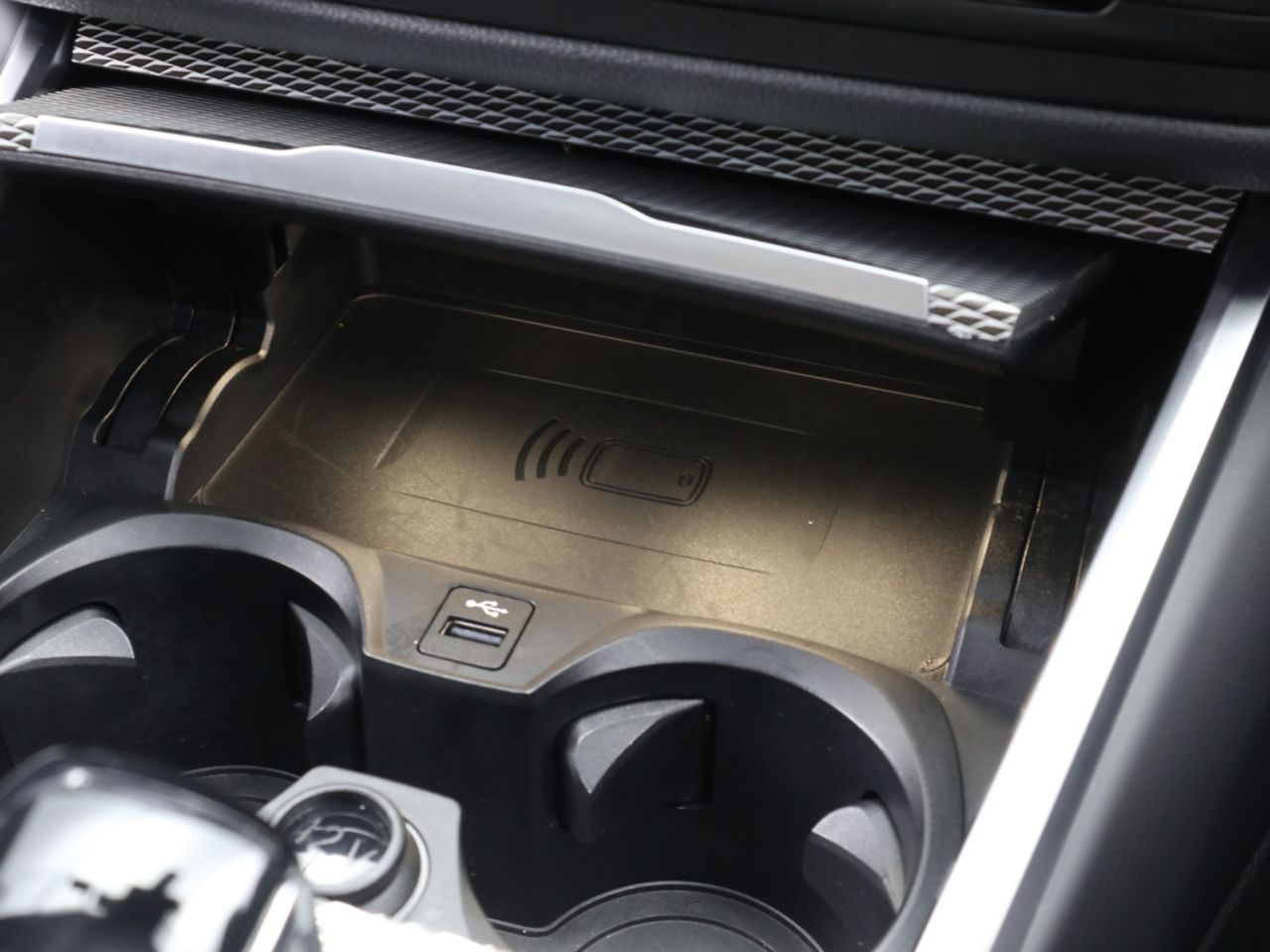 318i Berline RHD