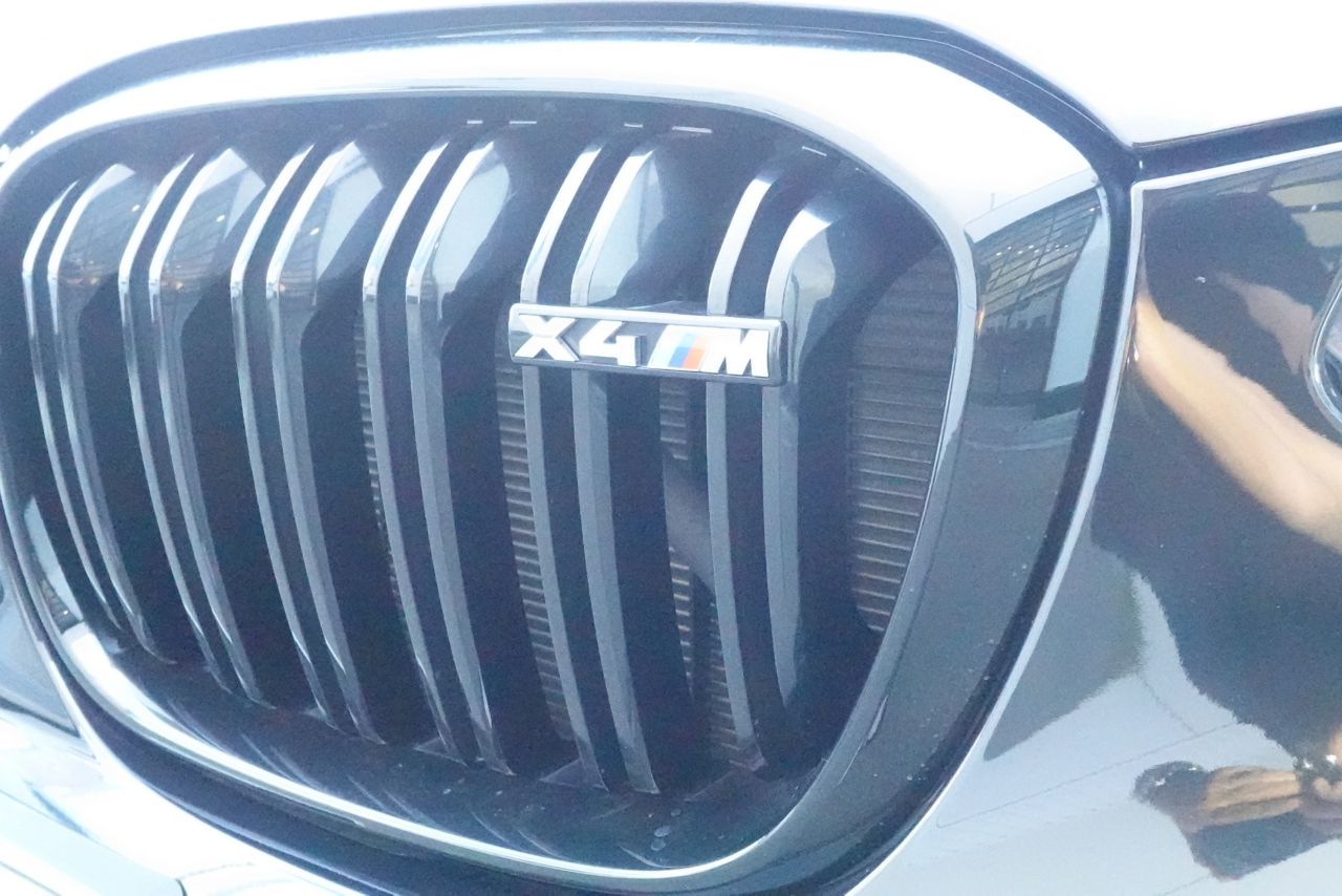 X4 M RHD