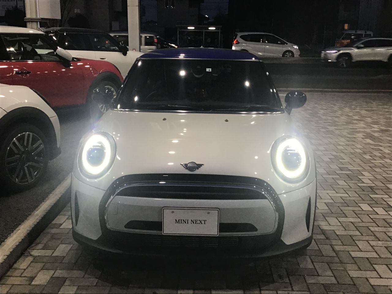 MINI Cooper F56 RHD