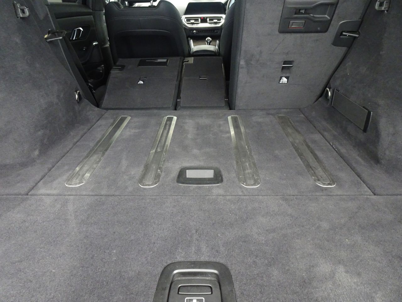 G21 320i RHD