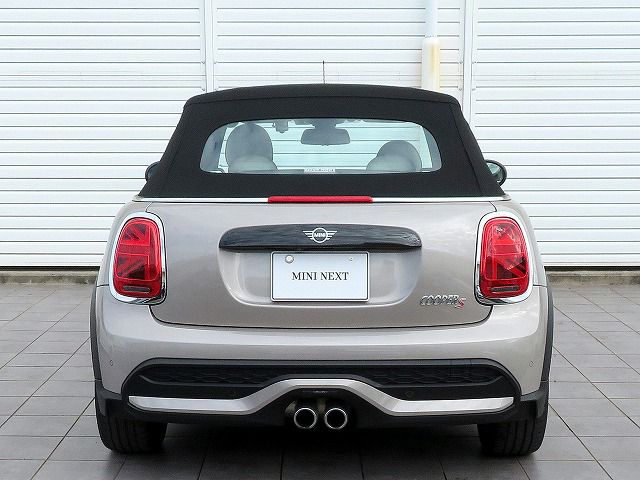 MINI Cooper S Convertible RHD