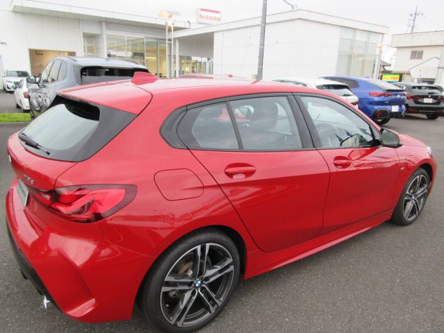 F40 118d Sports Hatch 5-door B47 2.0d