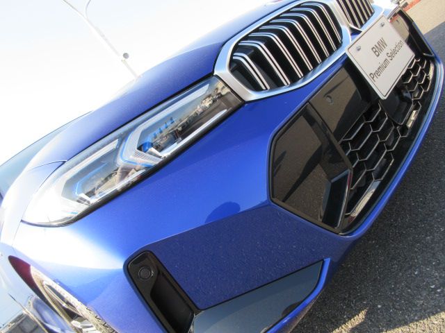 320d xDrive Berline RHD