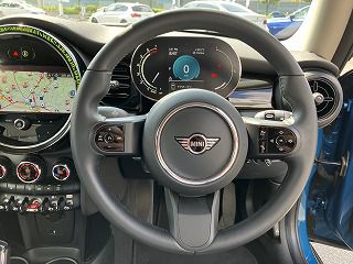 MINI Cooper F56 RHD
