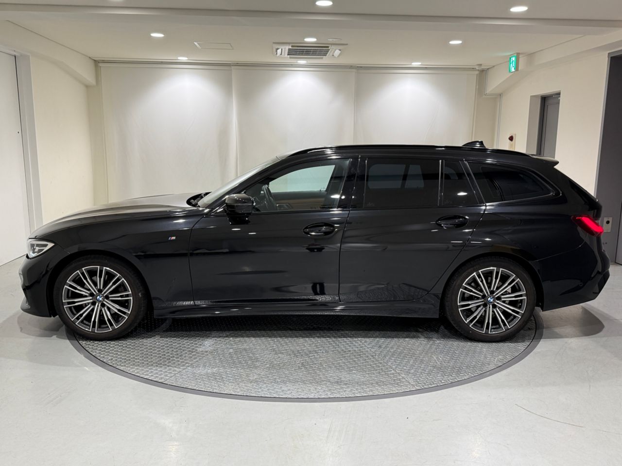 G21 320d xDrive Touring RHD