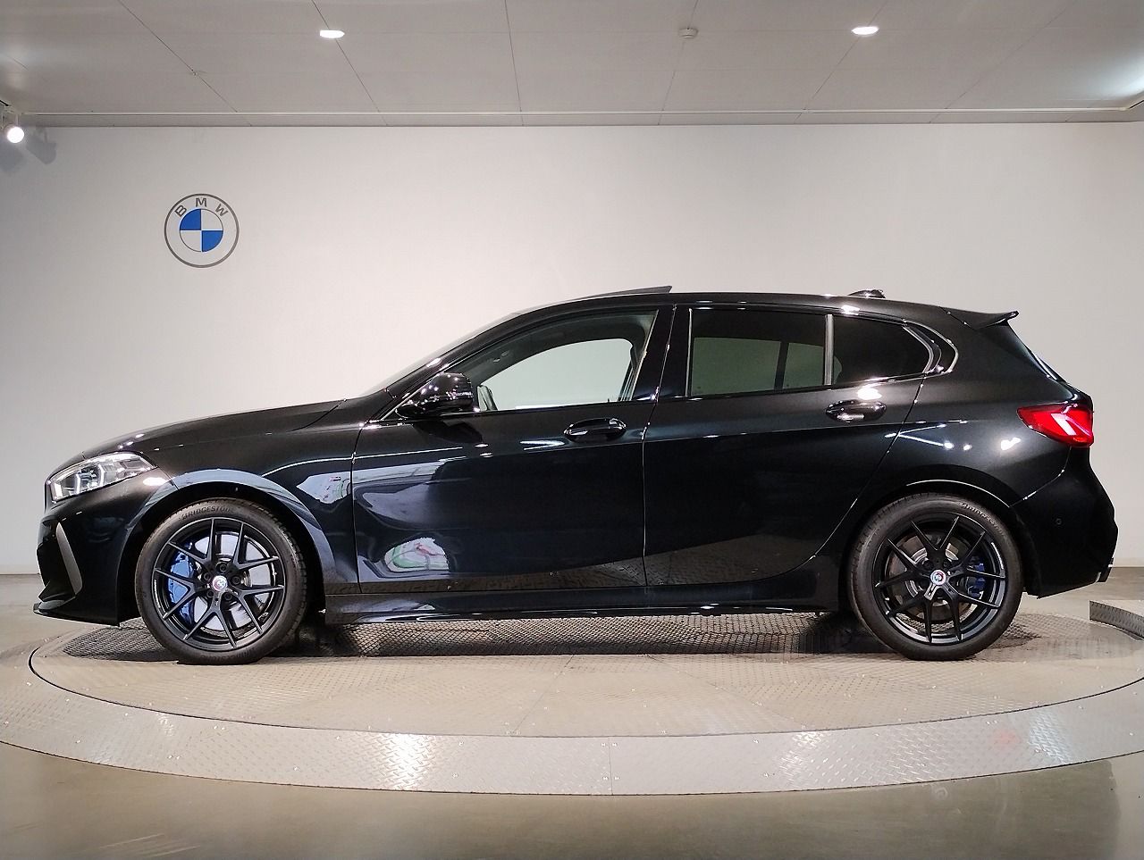 F40 M135i xDrive Sports Hatch 5-door B48 2.0i