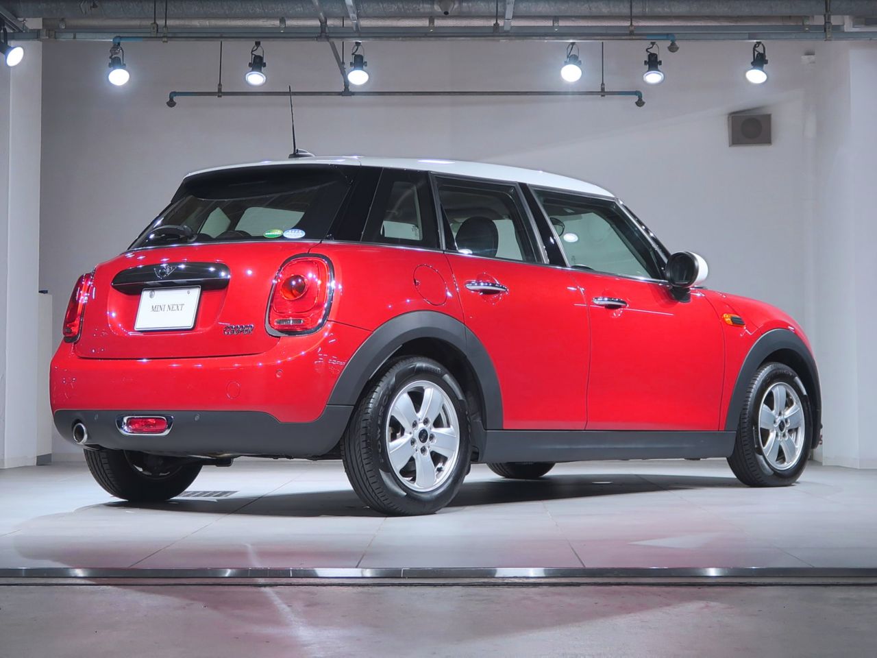 F55 COOPER