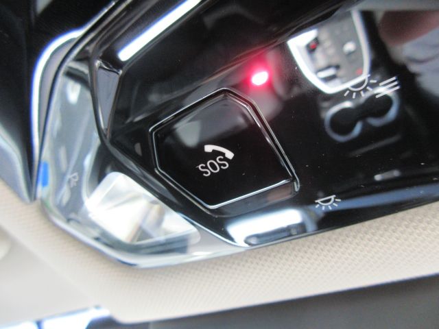 U11 iX1 xDrive30