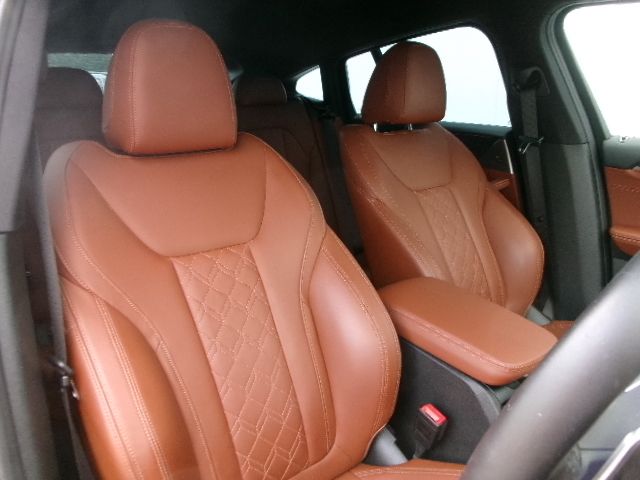 X4 xDrive20d RHD