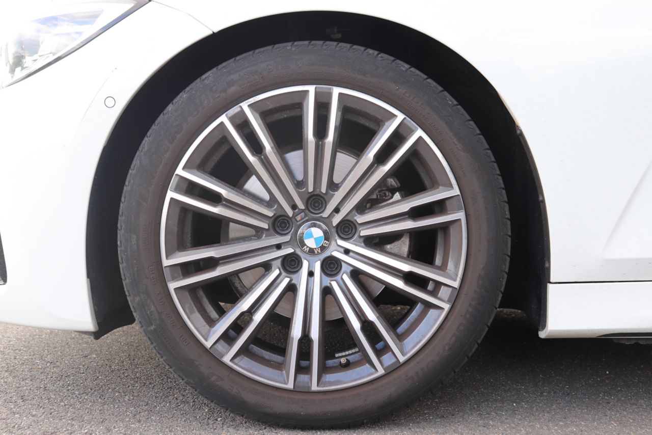 G20 320i Saloon RHD MX
