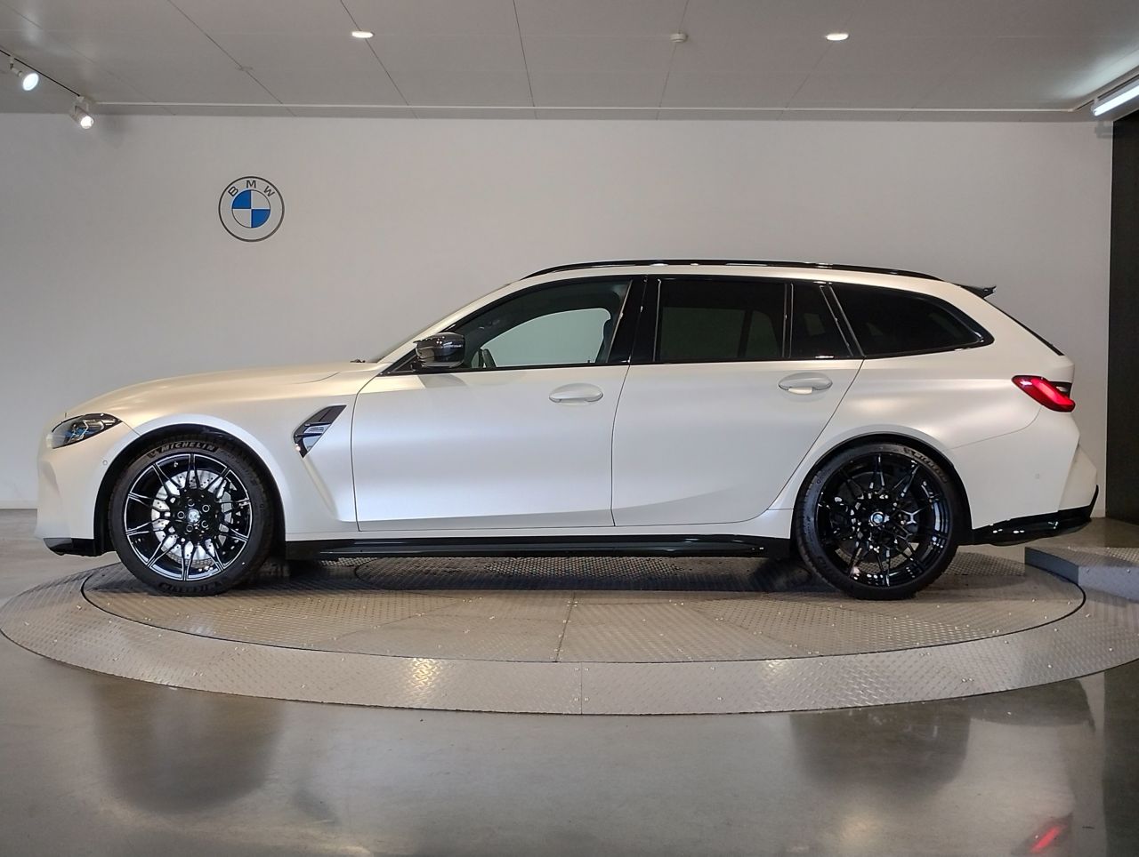 G81 M3 Competition M xDrive Touring RHD