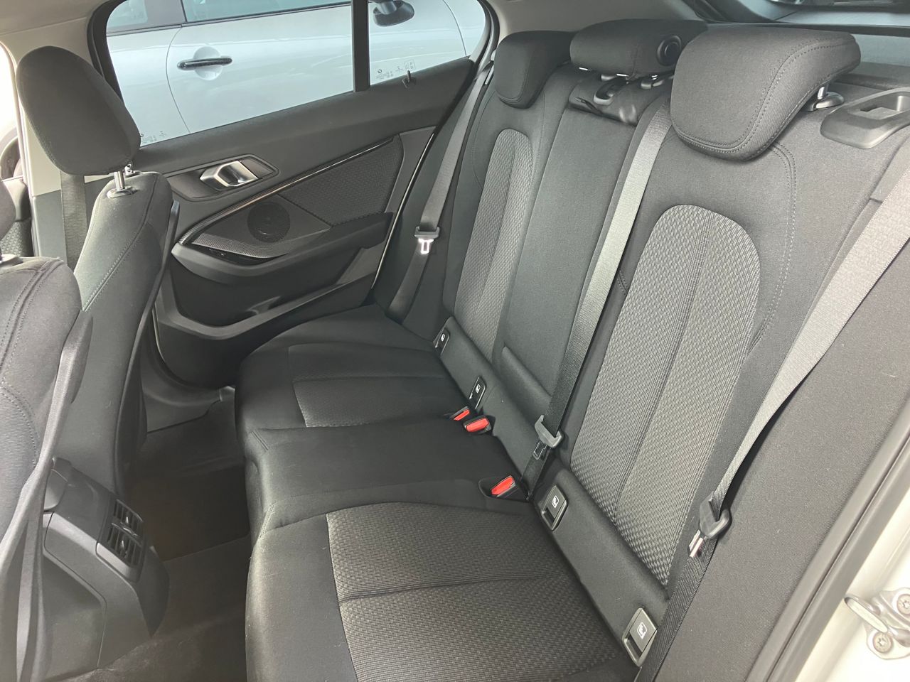 F40 118d Sports Hatch 5-door B47 2.0d