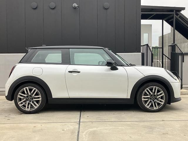 F66 MINI Cooper S 3Dr