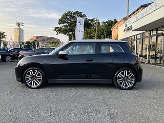 J01 MINI Cooper SE