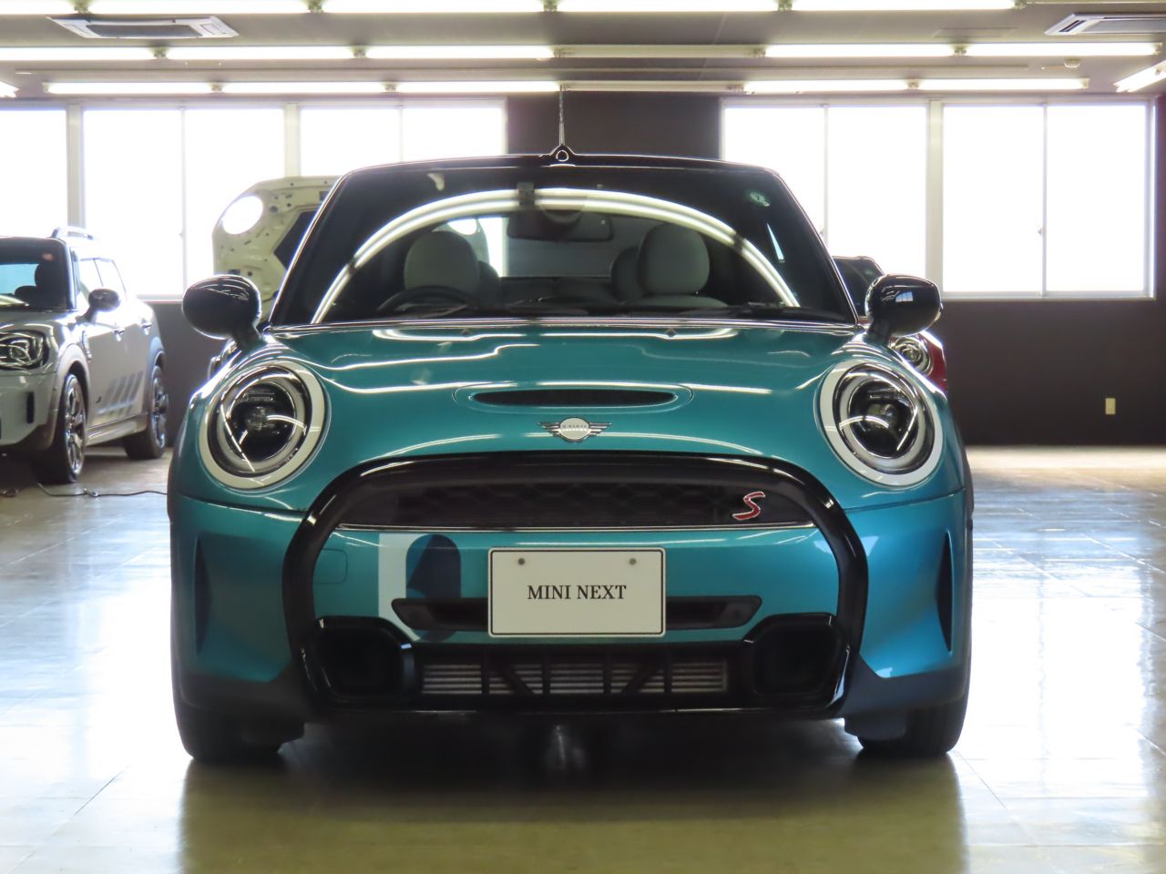 MINI Cooper S Convertible RHD